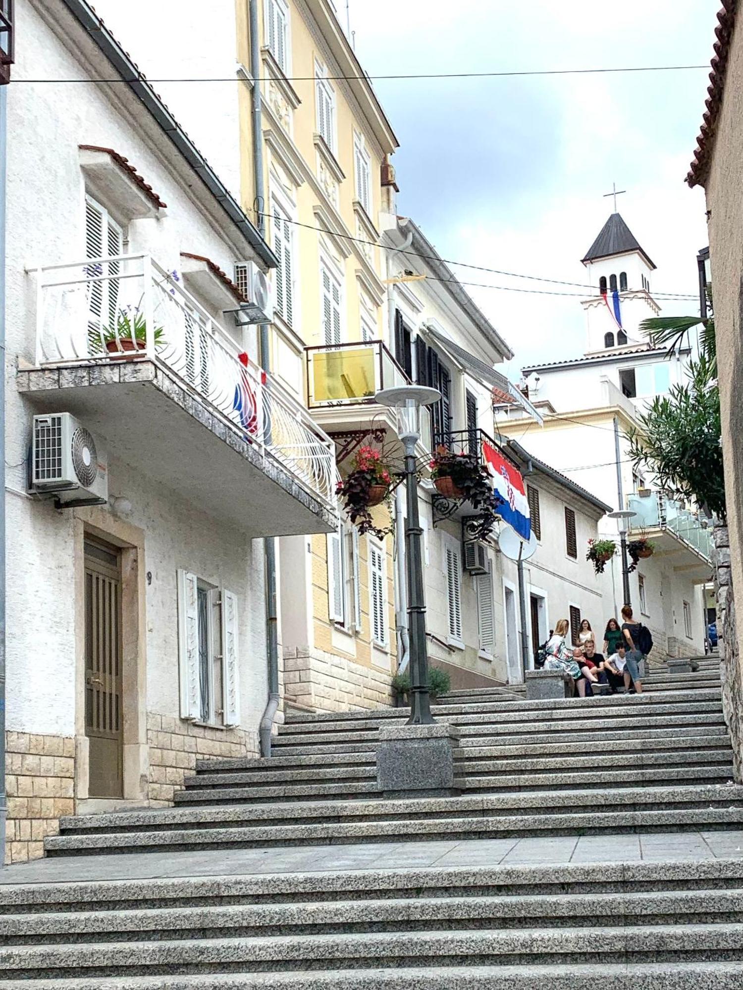 Crikvenica Right On The Beach ภายนอก รูปภาพ