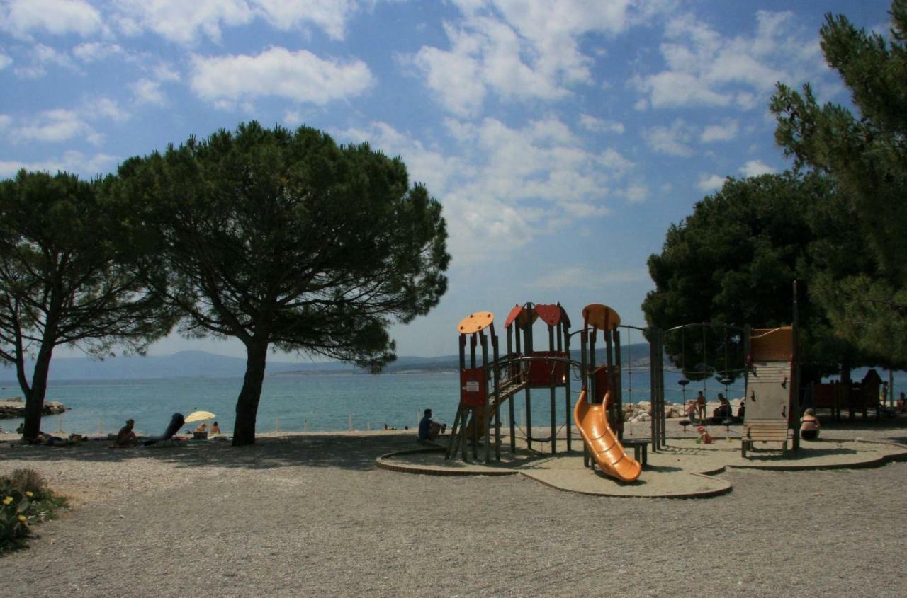 Crikvenica Right On The Beach ภายนอก รูปภาพ